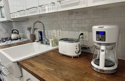 Bloomingdale House | 3-bedroom house in Downtown Washington DC - Walk or Metro to All DC Attractions!