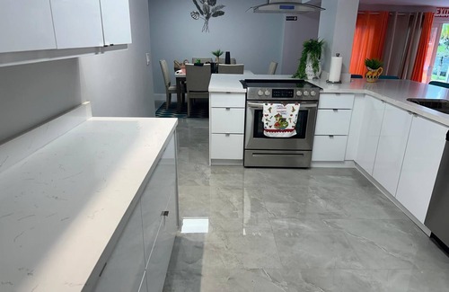 Margate House | 3-bedroom house in fantastic Margate with AC, WiFi