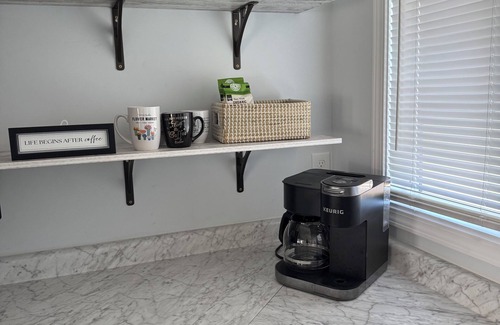 Whittaker House | 3-bedroom house in lovely Ann Arbor with AC