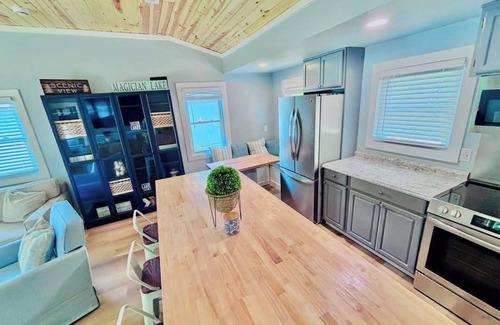 Sister Lakes House | 3-bedroom House in Sister Lakes on Magician Lake w/Dock. Relax on the Lake