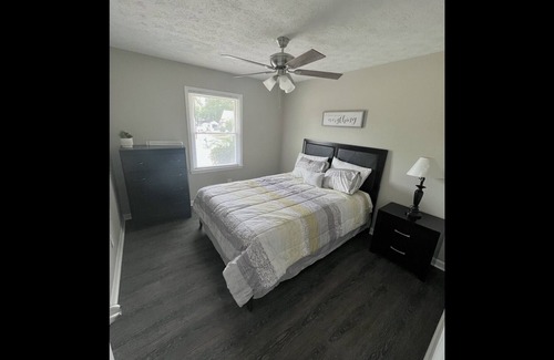 McDonough House | 3 bedroom house in the heart of McDonough