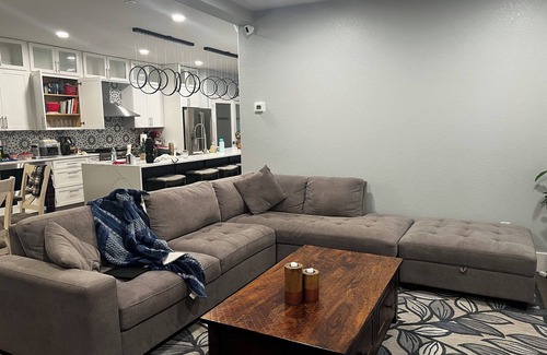 Sunnyside House | 3-bedroom house in the exciting Highlands neighborhood in Denver with WiFi, AC.