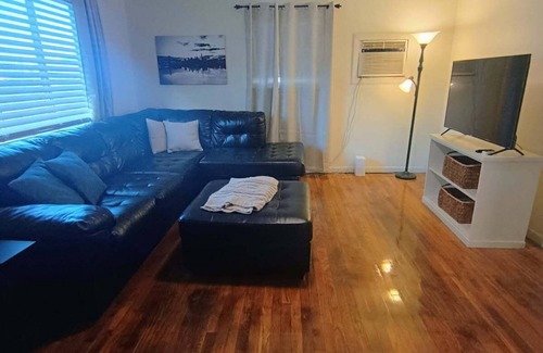Blytheville House | 3-bedroom house in Great Neighborhood of Blytheville with WiFi, AC