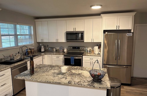 Old Aurora House | 3-bedroom house in enchanting New Orleans with WiFi, AC