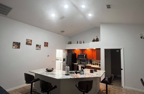 Spring Hill House | 3-bedroom house in peaceful Spring Hill with WiFi, AC