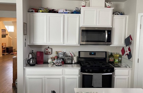 Springfield House | 3-bedroom house in marvelous Springfield/Eugene, with AC, WiFi. Enjoy your stay
