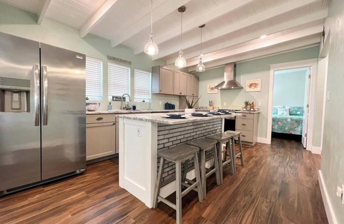 Steinhatchee House | 3-bedroom house in charming Steinhatchee with AC, WiFi. Enjoy a relaxing getaway