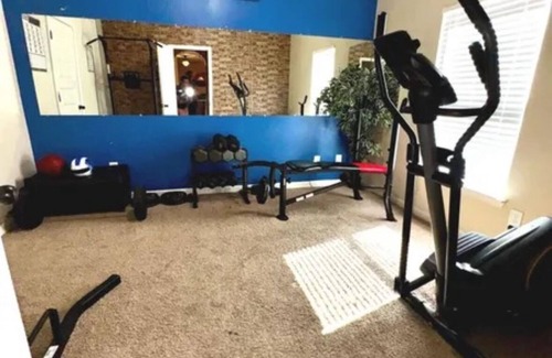 Covington House | 3-bedroom house in welcoming Covington with WiFi, fitness room, AC