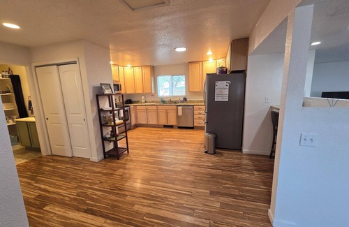 Loveland House | 3 Bedroom House Next To River Park & Hiking/Biking Trails! 30Min From Estes Park