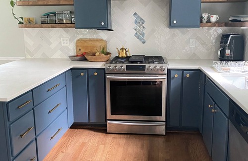 Silver Spring House | 3-bedroom house with WiFi, yard, AC, and free parking near D.C.