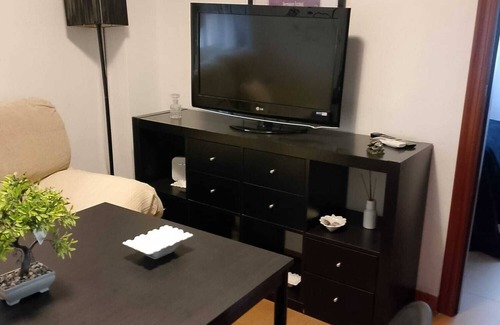 Distrito San Pablo-Santa Justa Apartment | 3 bedroom house with air conditioning 5 minutes from Santa Justa