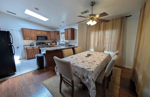 Page House | 3-Bedroom House with AC, WiFi in Beautiful Page/Lake Powell