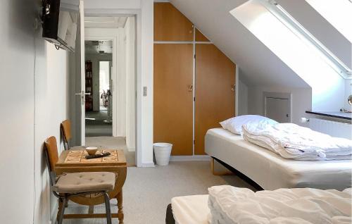 Engesvang Apartment | 3 Bedroom Lovely Apartment In Engesvang