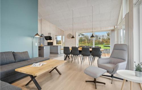 Skastrup Strand House | 3 Bedroom Lovely Home In Bogense