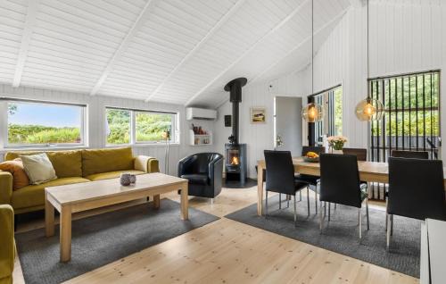 Hasmark Strand House | 3 Bedroom Lovely Home In Otterup