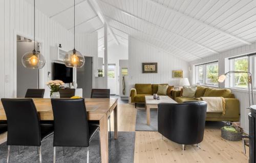 Hasmark Strand House | 3 Bedroom Lovely Home In Otterup