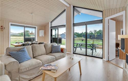 Saksild Strand House | 3 Bedroom Lovely Home In Odder