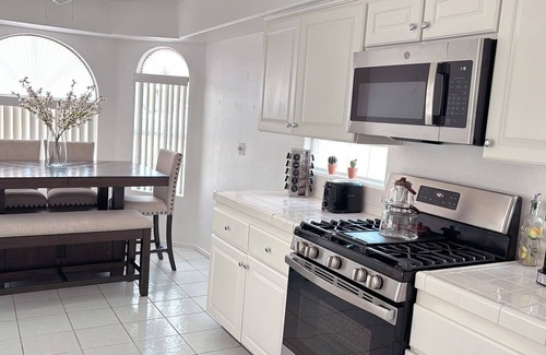 Spring Valley House | 3-bedroom lovely house in Las Vegas