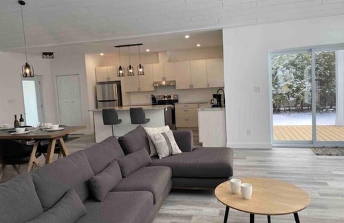 Sauble Beach House | 3-Bedroom Luxury Beach Housen