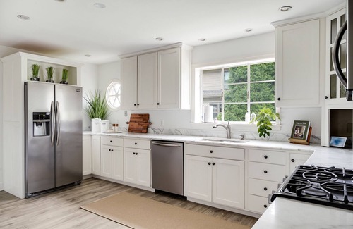 Buechel House | 3 bedroom Luxury Louisville Rental