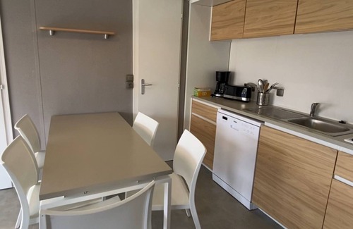 Le Portel House | 3-bedroom mobile home with sea view and direct beach access