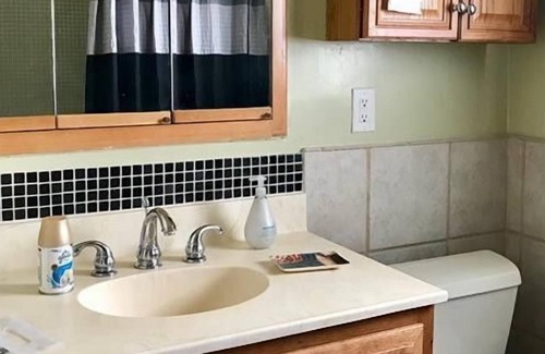 Audubon Apartment | 3 Bedroom Multi family 318101 by Houzlet