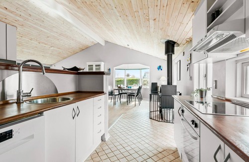 Bønnerup Strand House | 3 bedroom nice home in Glesborg