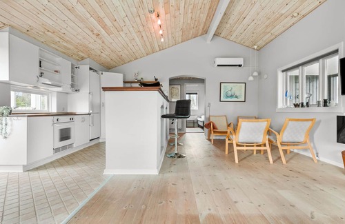 Bønnerup Strand House | 3 bedroom nice home in Glesborg