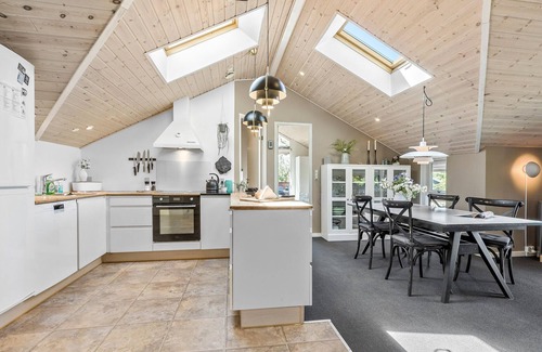 Bønnerup Strand House | 3 bedroom nice home in Glesborg