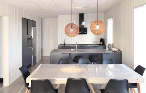 Hjarbæk House | 3 Bedroom Nice Home In Løgstrup