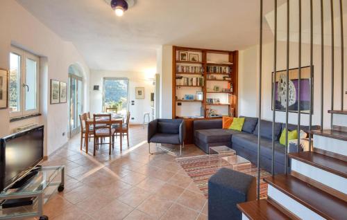 Ne House | 3 Bedroom Nice Home In Ne