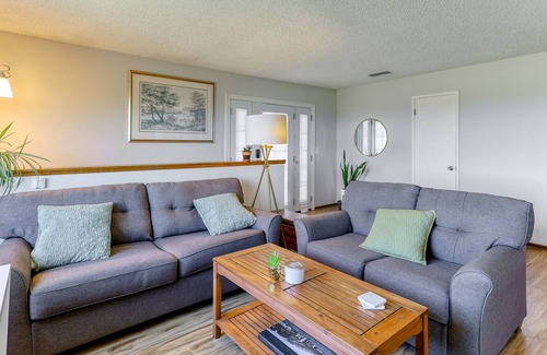 Redding House | 3-Bedroom Panoramic Paradise