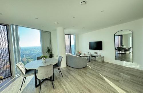 Castlefield Apartment | 3 Bedroom Penthouse In The City Centre Deansgate New Build High Floor
