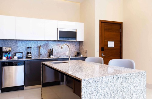 Santa Rosa Resort | 3 Bedroom Penthouse Oceanfront at Villa La Valencia Resort
