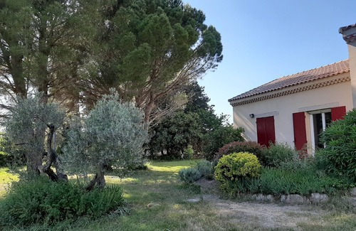 Mouries House | 3 Bedroom Private vacation home in Mouriès