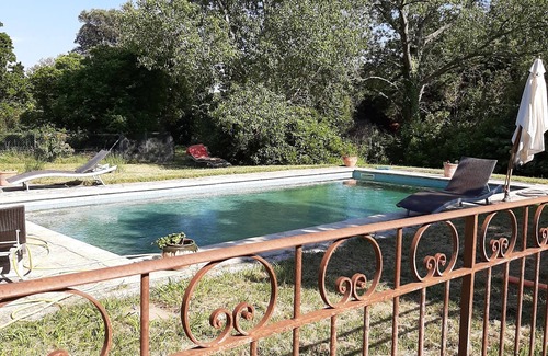 Mouries House | 3 Bedroom Private vacation home in Mouriès