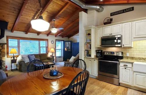 Higgins Lake House | 3-bedroom Quiet Higgins Lake Cottage with fire pit only two blocks from the lake