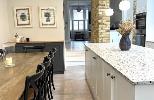 Hackney Downs House | 3 Bedroom Renovated Victorian Terrace House