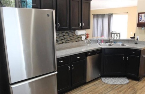 Lutz Apartment | 3 Bedroom Single family 426252 by Houzlet