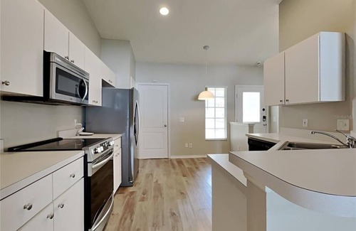 East County Civic Group Apartment | 3 Bedroom Single family 430705 by Houzlet