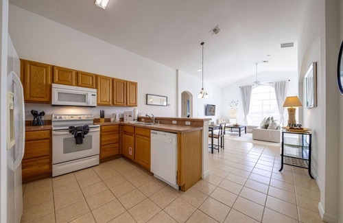 Highgate Park House | 3 bedroom South facing home sleeps 8