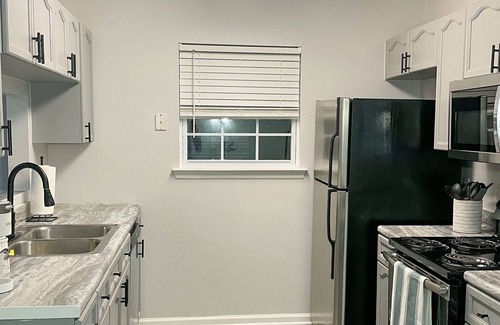 Tallahassee House | 3 Bedroom Stunner in NW Tallahassee