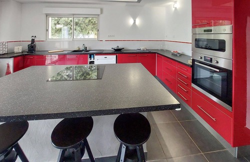 Regusse House | 3 bedroom stunning home in Regusse