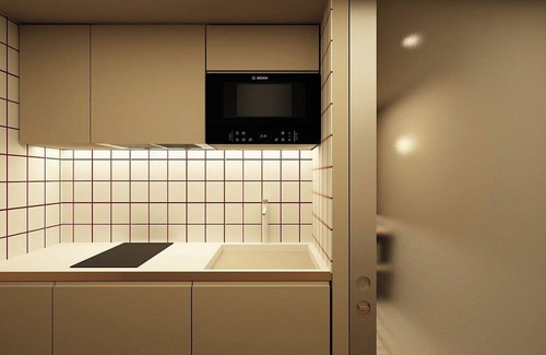 20th Arrondissement Apartment | 3 Bedroom Suite in Gambetta Paris With Aircon