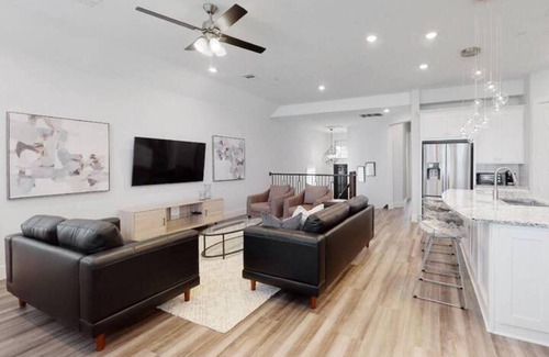 The Colony House | 3-bedroom Townhome Close to Legacy West/Grandscape