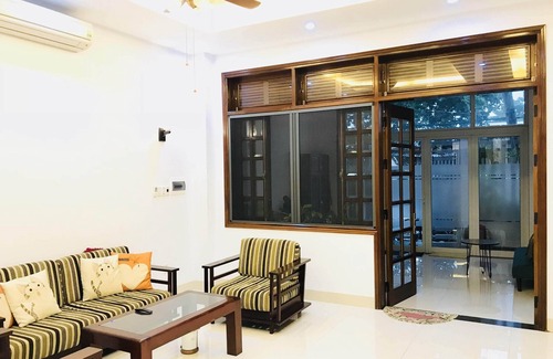 Ngu Hanh Son House | 3-bedroom townhome in enchanting Đà Nẵng with WiFi, AC, fitness room