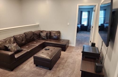Lilburn House | 3-bedroom townhome in nice Lilburn with WiFi, AC. Enjoy your stay