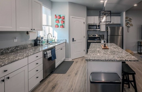 Ogden House | 3 Bedroom Townhome Suite
