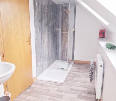 Wick Apartment | 3 Bedroom Townhouse on NC500, Wick, Highland
