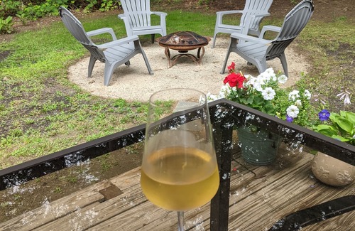 Sandwich House | 3-bedroom vacation home just minutes from Cape Cod Beaches